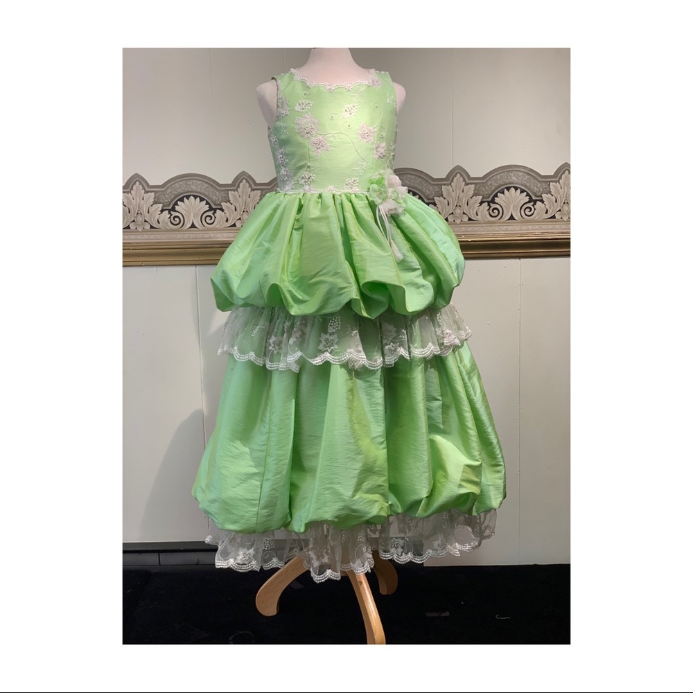 Elegant Girl Dress